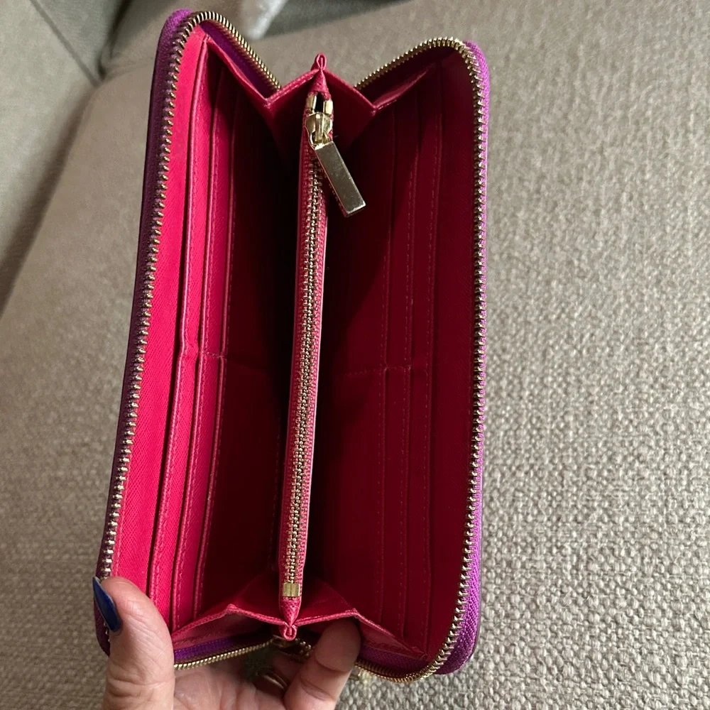 Tory Burch Magenta/Plum Leather Zip-Around Continental Wallet